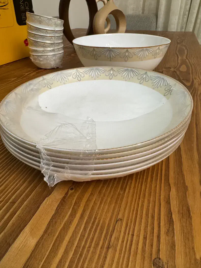 سرویس غذاخوری نو ۲۶ پارچه|ظروف سرو و پذیرایی|گرگان, |دیوار