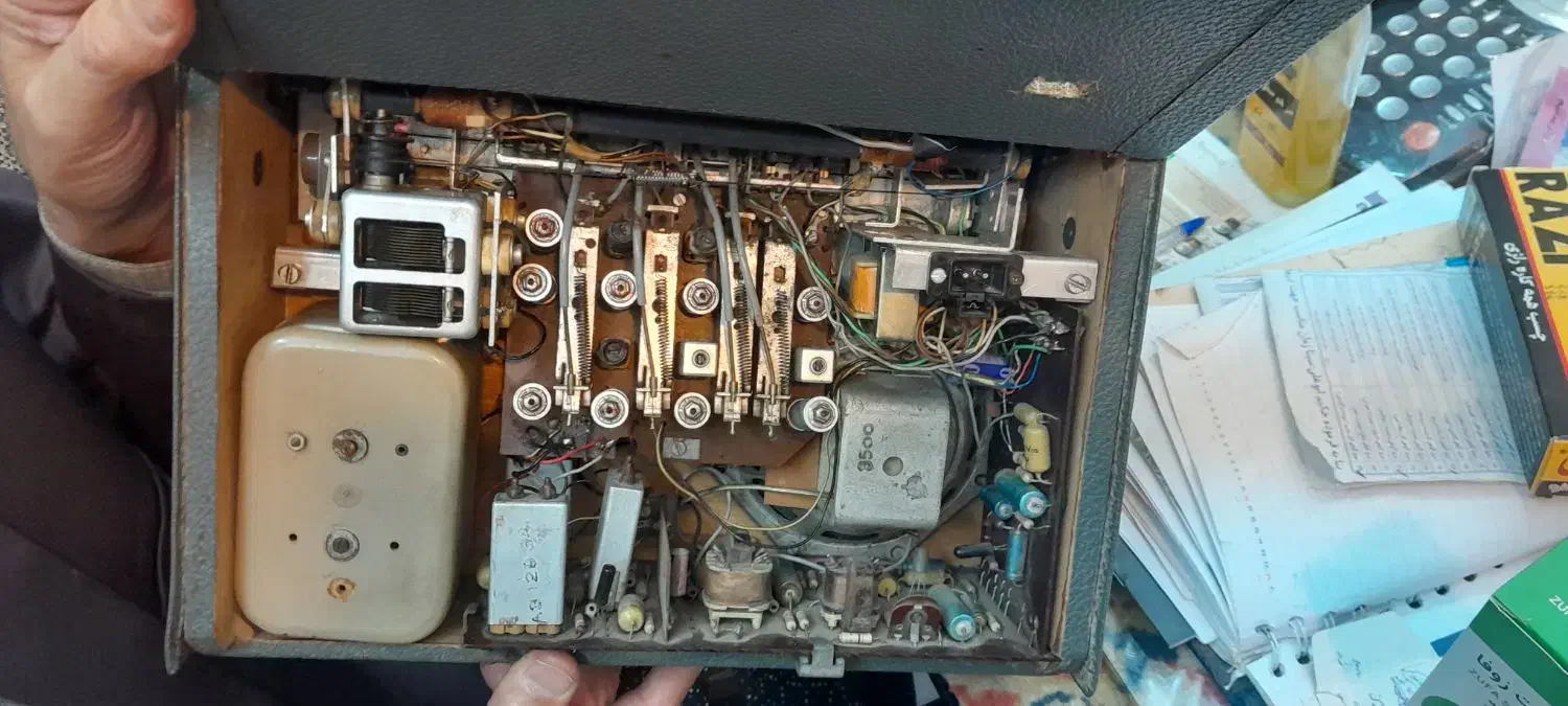 فروش رادیو ترانزستور باطری برقی قدیمی|سیستم صوتی خانگی|اردبیل, |دیوار