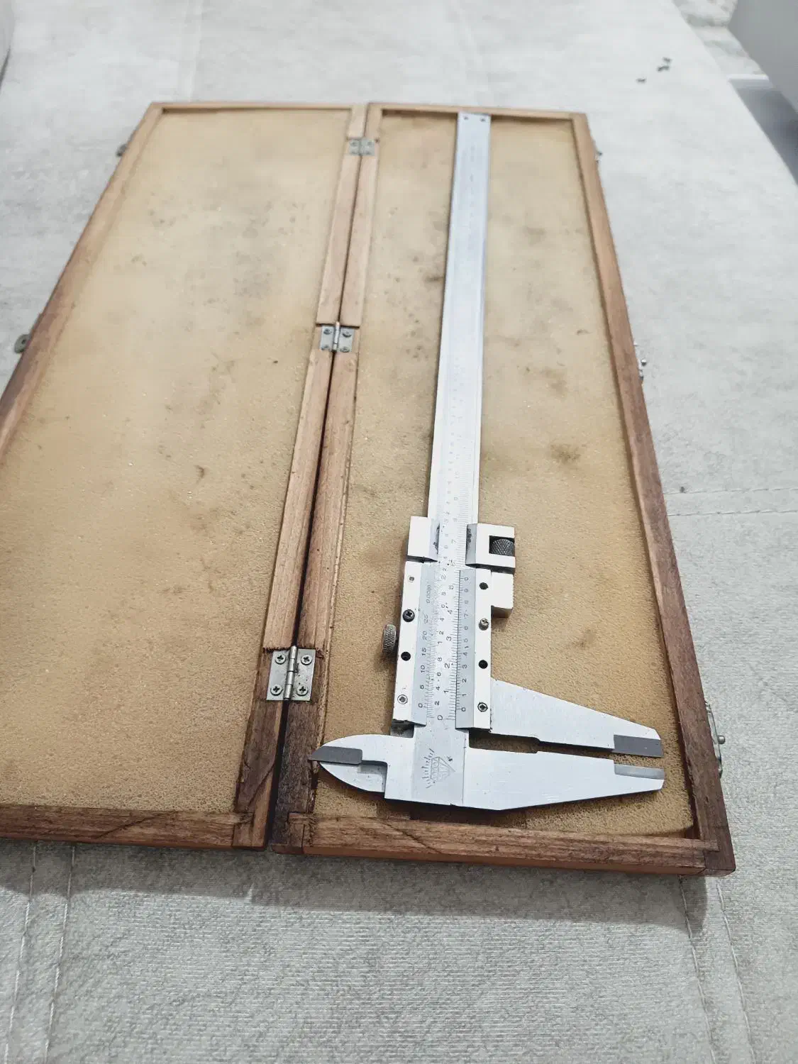 کولیس|ابزارآلات|کردکوی, |دیوار