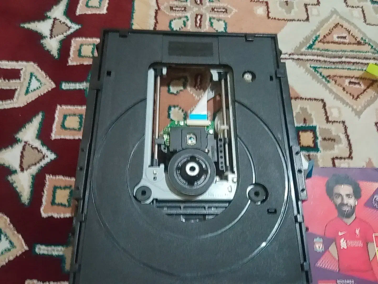 لنز|اسباب‌‌بازی|شیراز, ده پیاله|دیوار