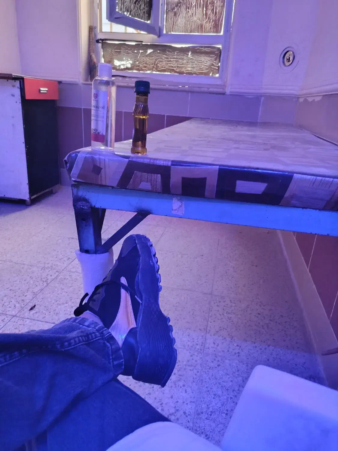 خدمات ناخنکاری ماساژ ریلکسی پدیکور پا|خدمات آرایشگری و زیبایی|لامرد, |دیوار