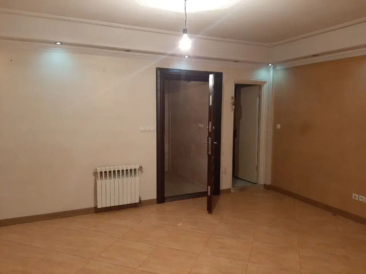 گیلکی/جوادی/ با پارکینگ|اجارهٔ آپارتمان|تهران, مینای شمالی (مخبر)|دیوار