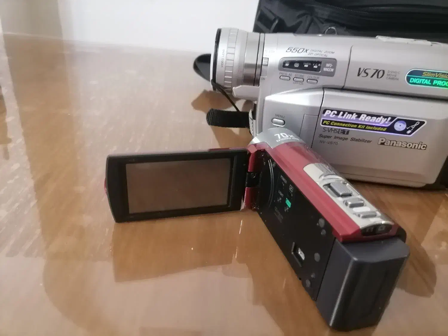 دوربین فیلمبرداری در حد|دوربین عکاسی و فیلم‌برداری|فردیس, شهرک ۱۱۰|دیوار