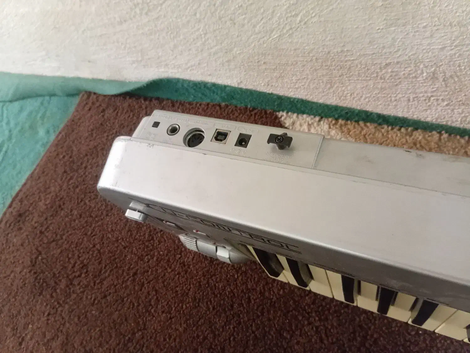 ارگ|پیانو، کیبورد، آکاردئون|یزد, |دیوار