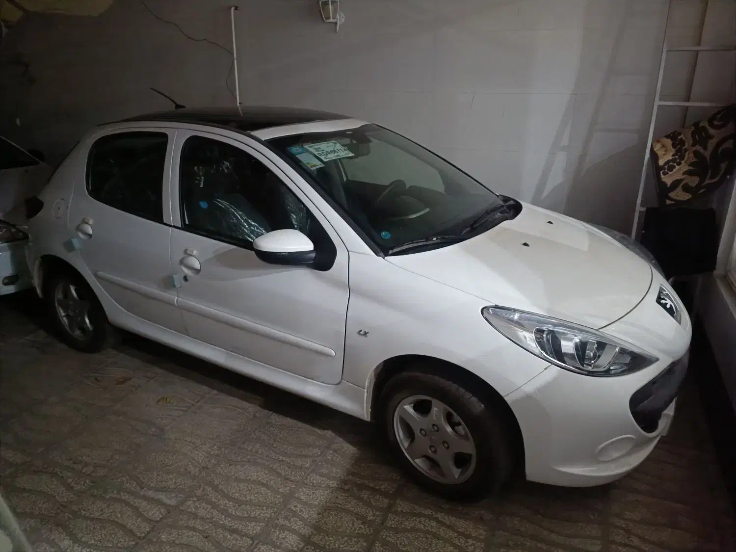 207پاناروما دنده|خودرو سواری و وانت|قائن, |دیوار