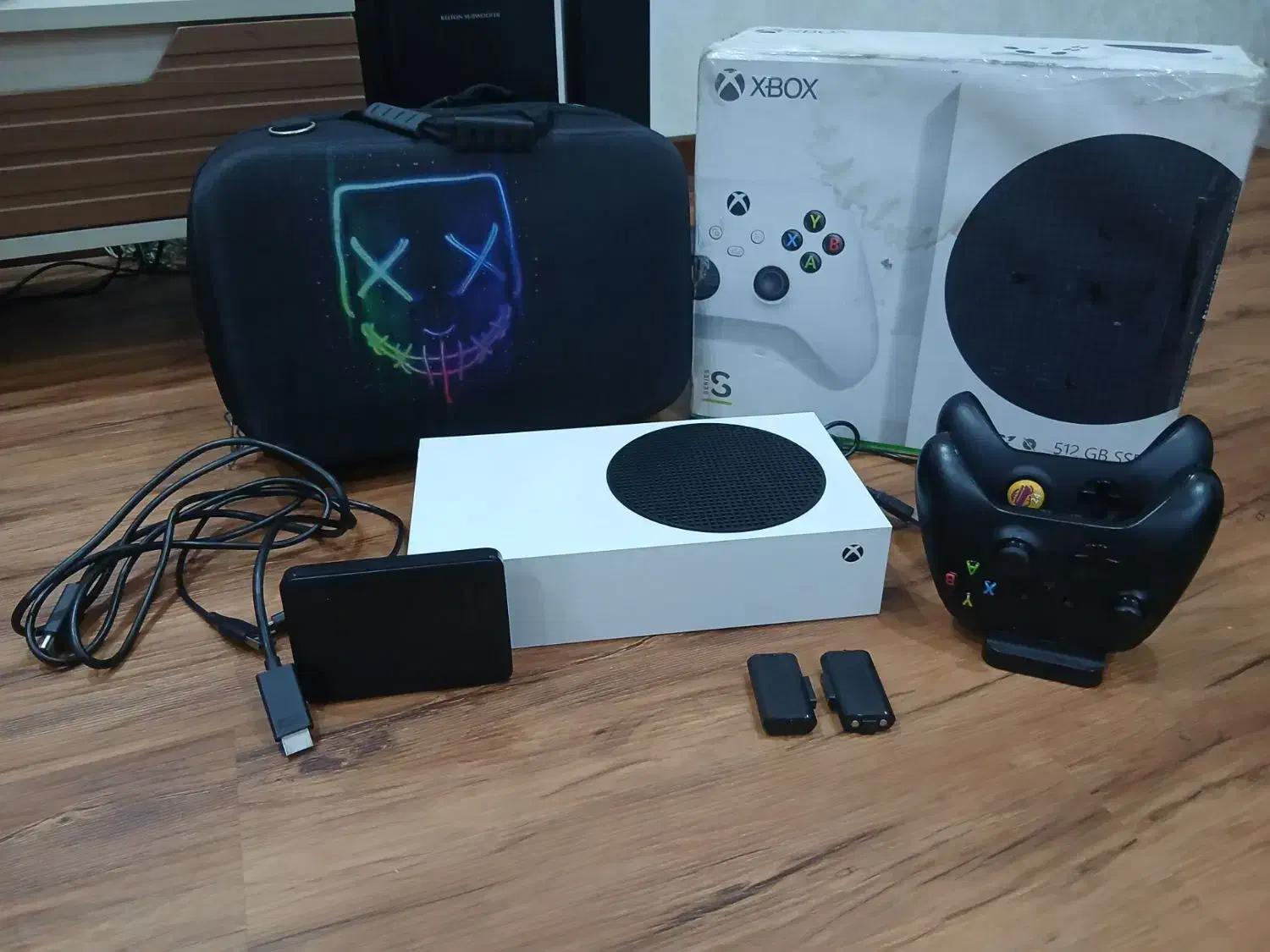 ایکس باکس سری اس همراه با هارد اکسترنال|کنسول، بازی ویدئویی و آنلاین|اسدآباد, |دیوار