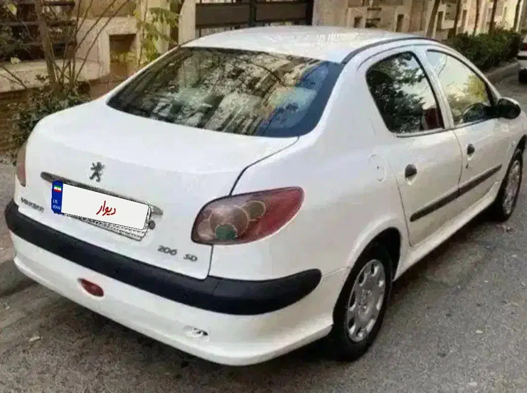 ۲۰۶صندوقدارV8فولچهارچرخدیسک آخر93 فنیصفرکیلومتر|خودرو سواری و وانت|تهران, والفجر (افسریه)|دیوار