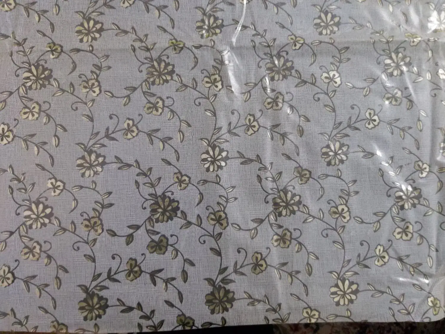 معاوضه با پتو ۵متر سفره گل طلا دو رو نو شیک خوشگل|سفره، حوله، دستمال آشپزخانه|قم, باسکول|دیوار