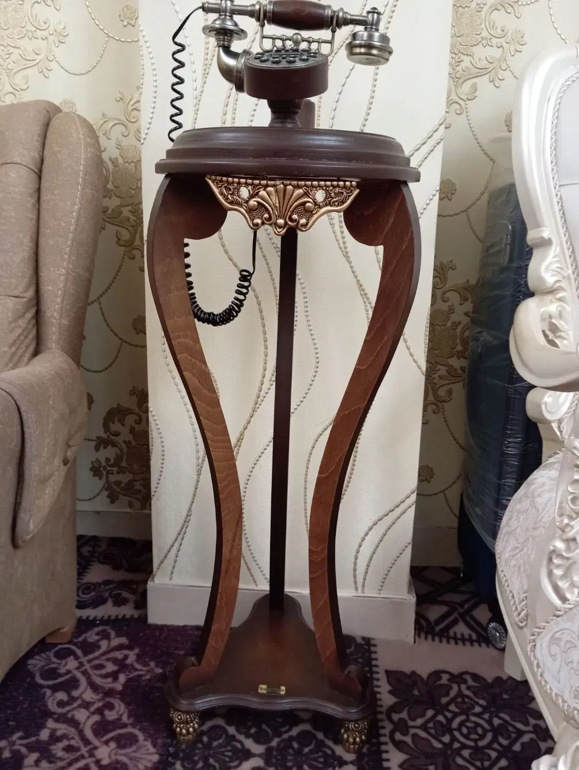تلفن سلطنتی|میز تلفن|تبریز, |دیوار