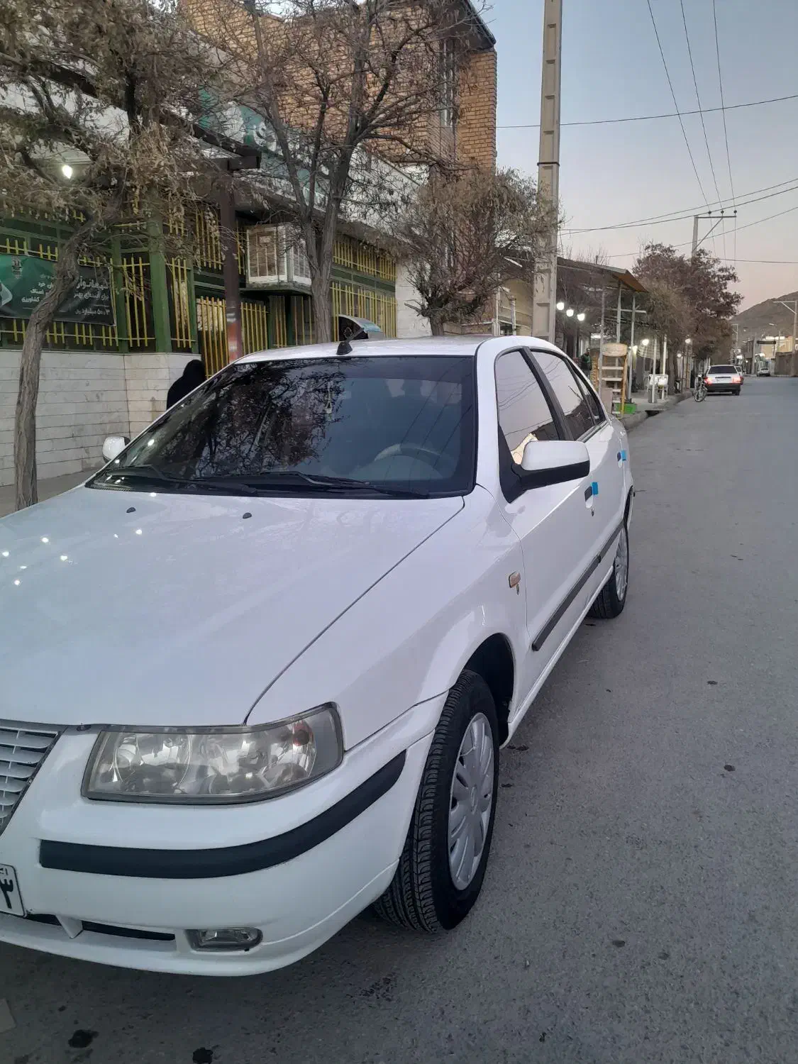 سمند ۱۴۰۰lx|خودرو سواری و وانت|اصفهان, باغ نگاره|دیوار