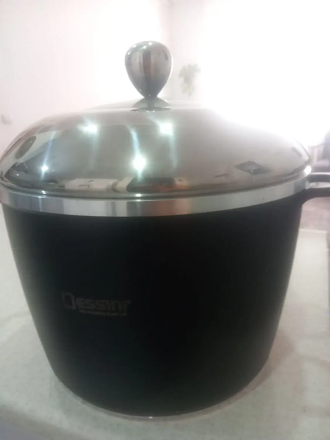 قابلمه تک|ظروف پختوپز|گلبهار, شهر جدید گلبهار|دیوار