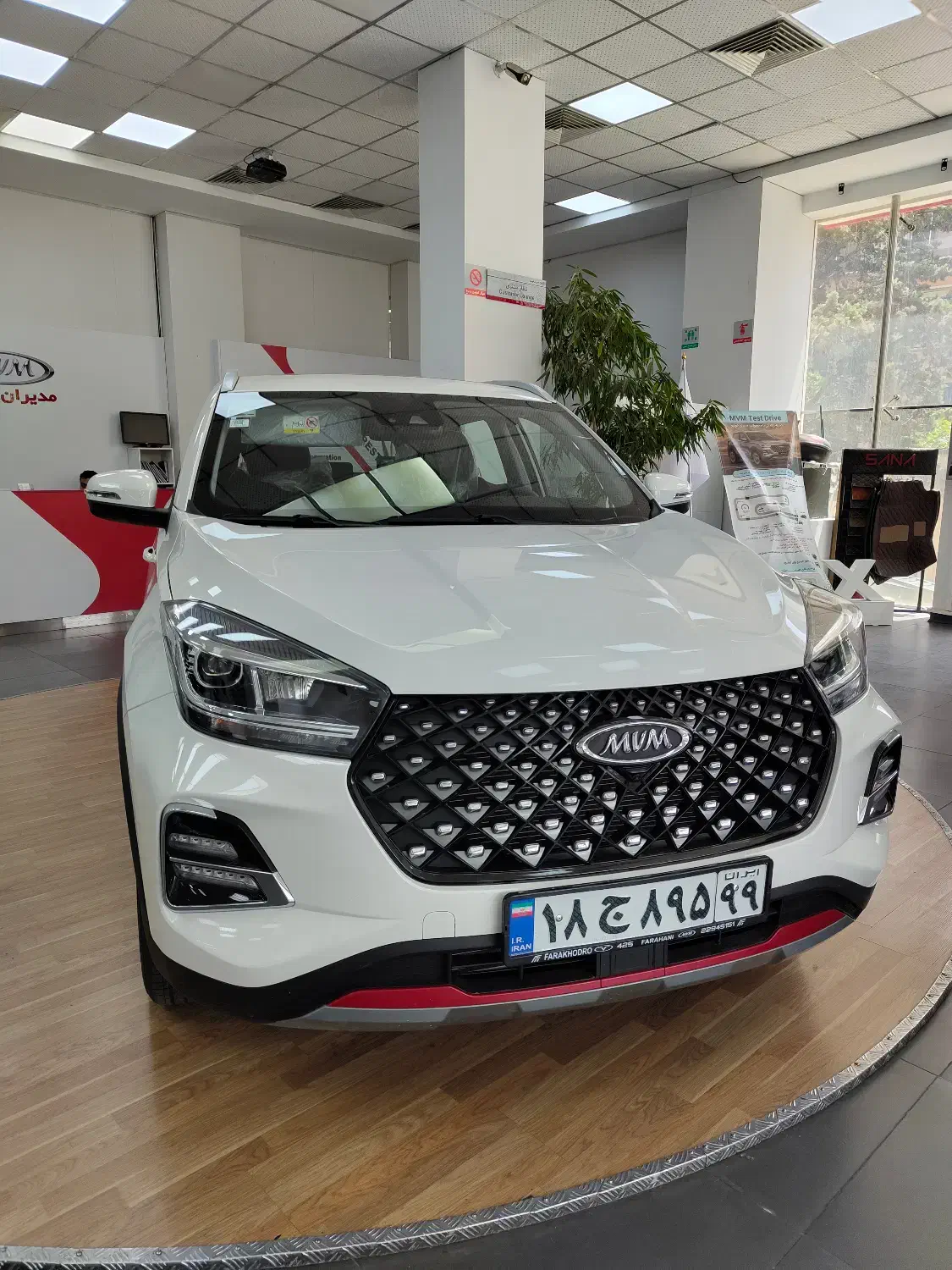 فروش فوری ایکس55 پرو تحویل برج8 نمیاندگی425فراخور|خودرو سواری و وانت|تهران, شمس‌آباد|دیوار