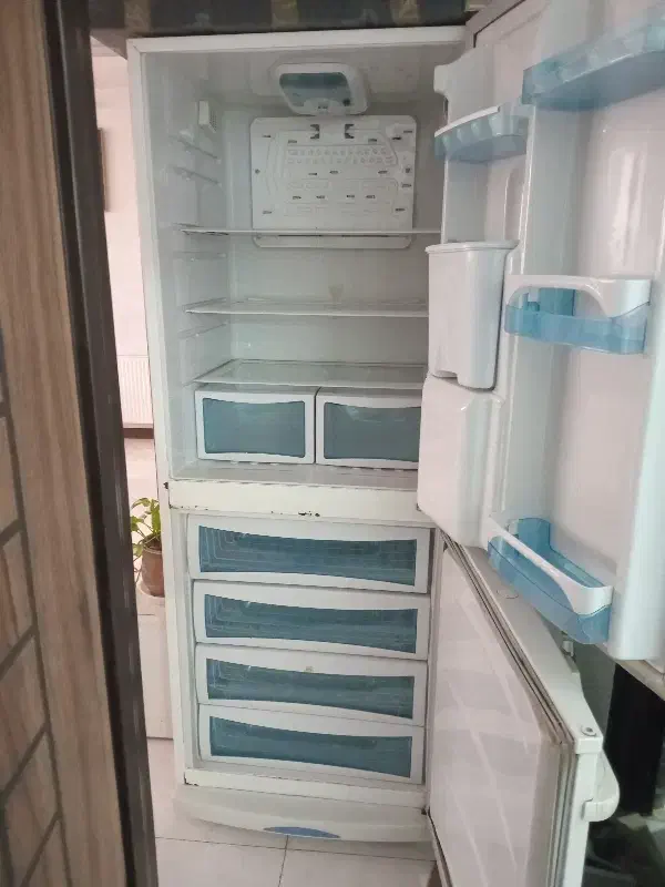 یخچال صنام|یخچال و فریزر|اصفهان, شاهد|دیوار