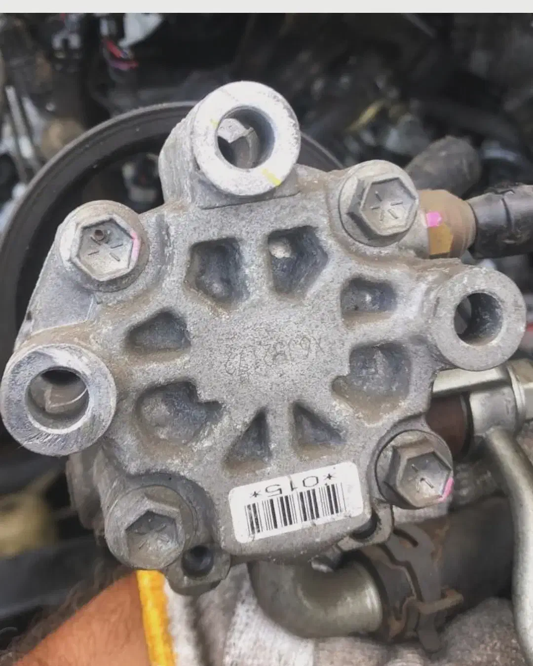 فروش،پمپ هایهیدرولیک و...وتعمیرات در شهرکرد|قطعات یدکی و لوازم جانبی|شهرکرد, |دیوار