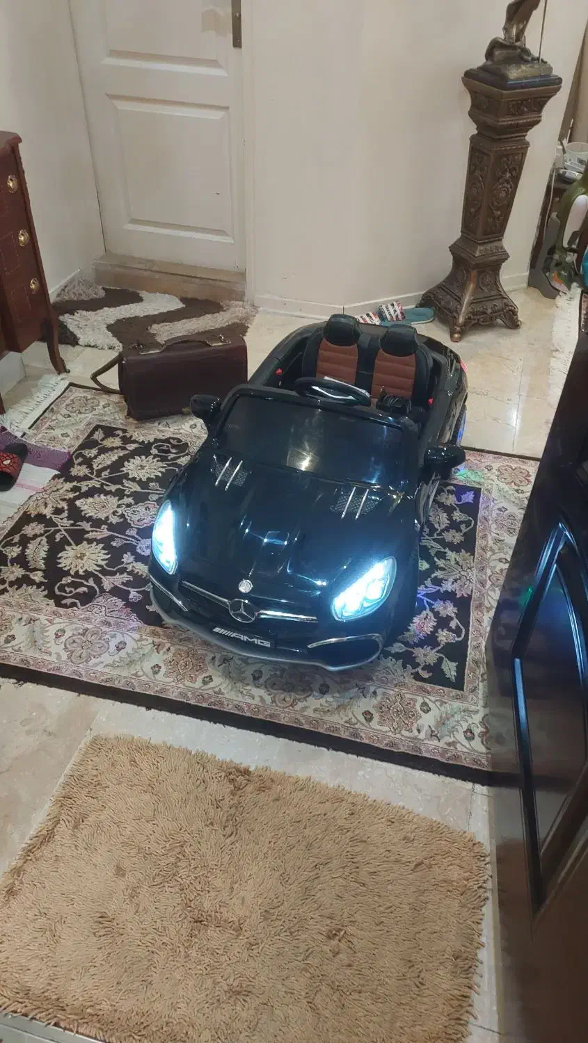 ماشین شارژی دوموتورخ سه سرعته|اسباب‌بازی بچه|تهران, وصفنارد|دیوار