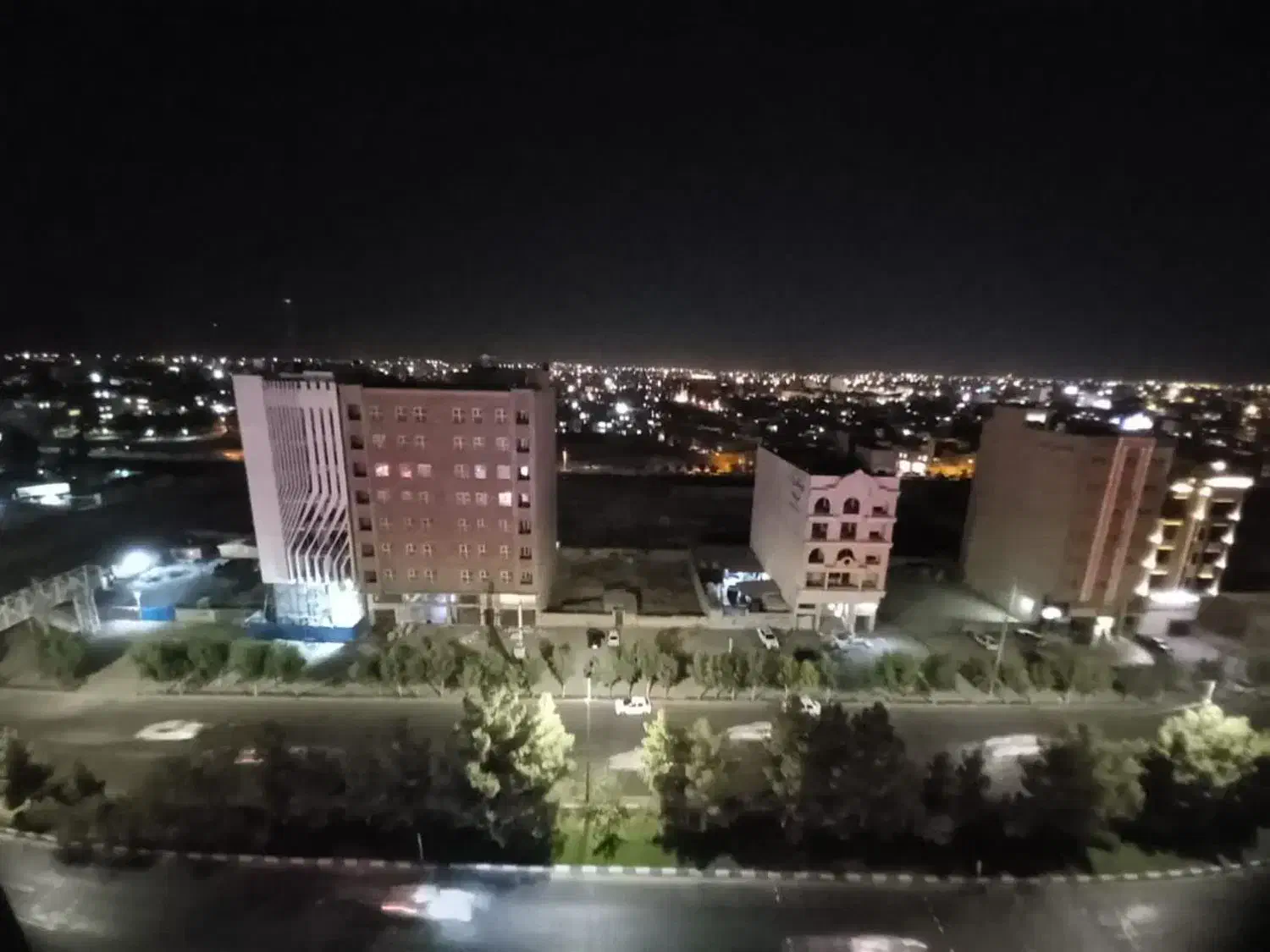 ۱۰۷ متری برج زیبای فردوس|فروش آپارتمان|قم, بلوار امین و ساحلی|دیوار