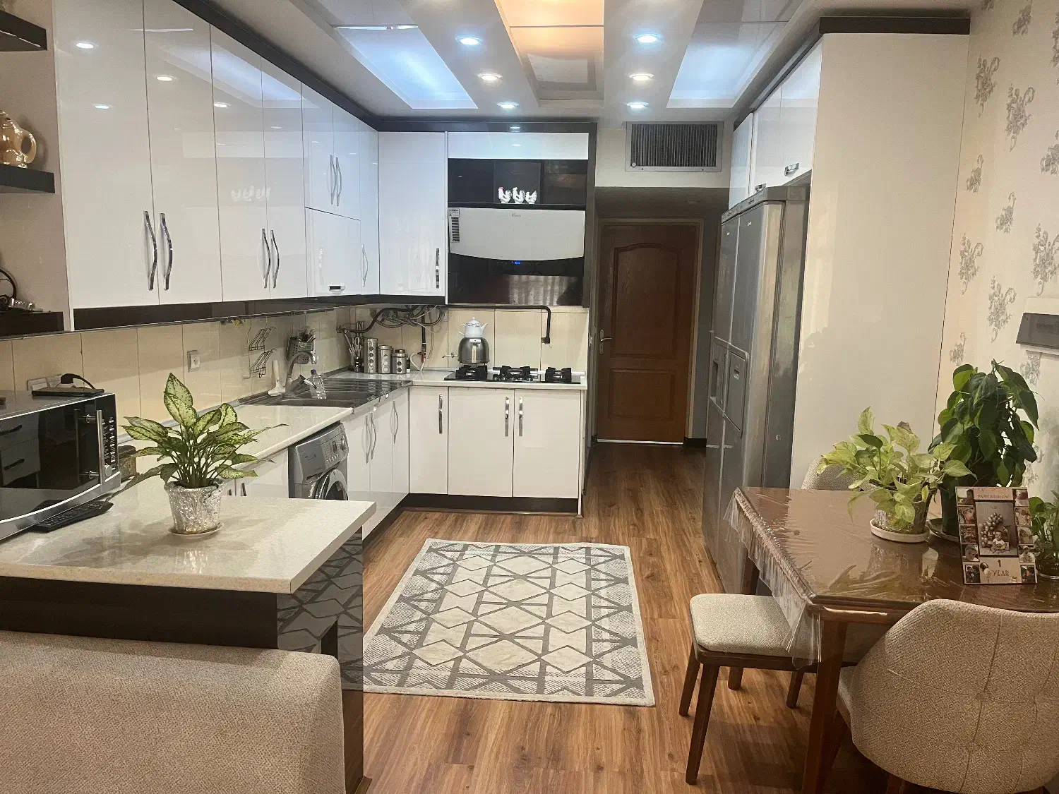 آپارتمان۱۰۵ متری/رباط اول/دوبرنور/قولنامه معتبر|فروش آپارتمان|اصفهان, دستگرده|دیوار