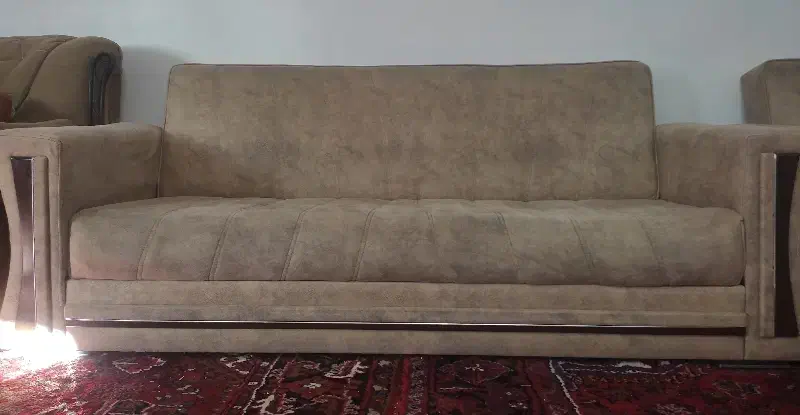 مبل هفت نفره ی راحتی تختخواب شو|مبلمان خانگی و میز عسلی|بناب, |دیوار