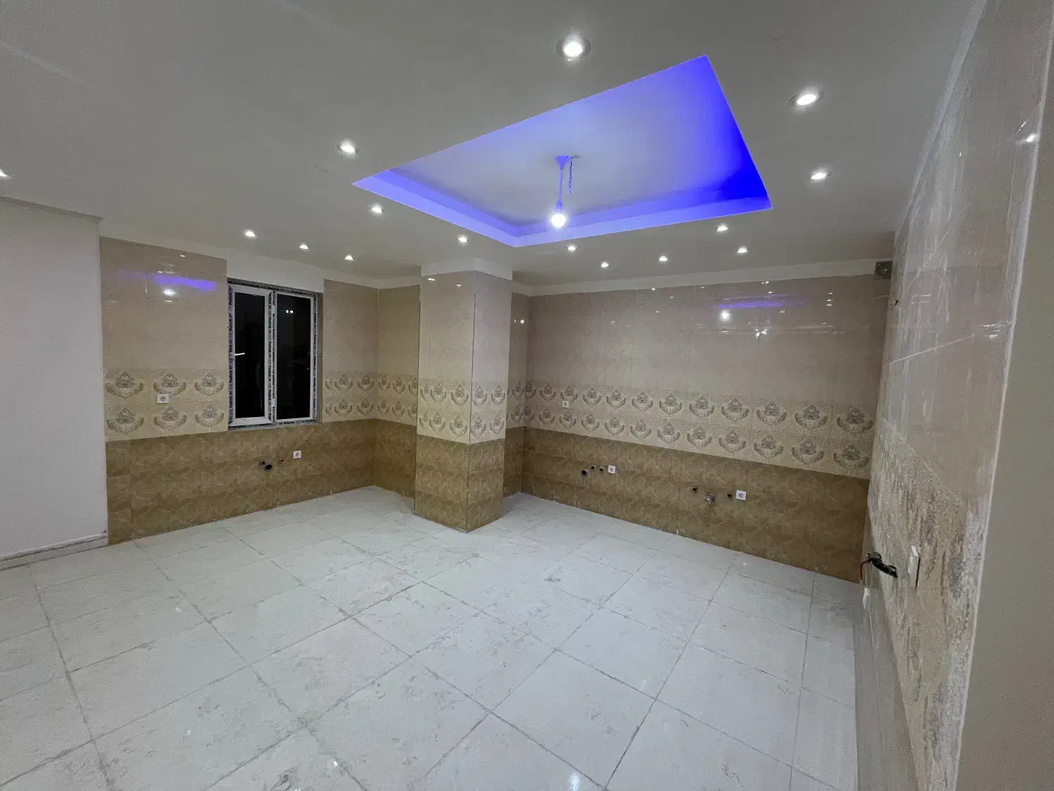 فروش واحد ۱۰۰ متری اونم تو شهرک وحدت|فروش آپارتمان|اشتهارد, |دیوار