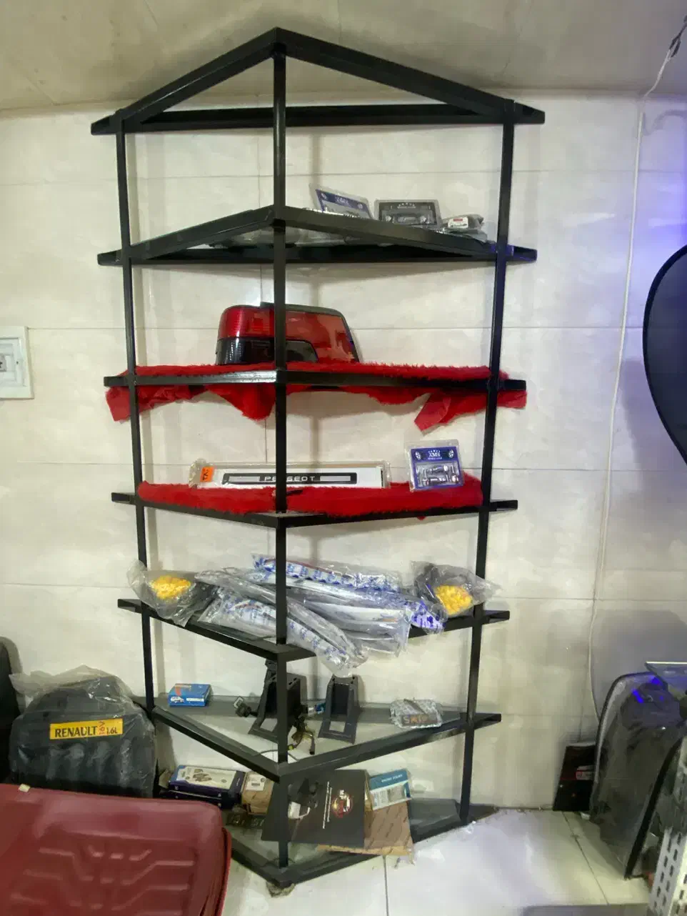 ویترین مغازه آهنی ام دی اف|فروشگاه و مغازه|قدس, شهرقدس|دیوار