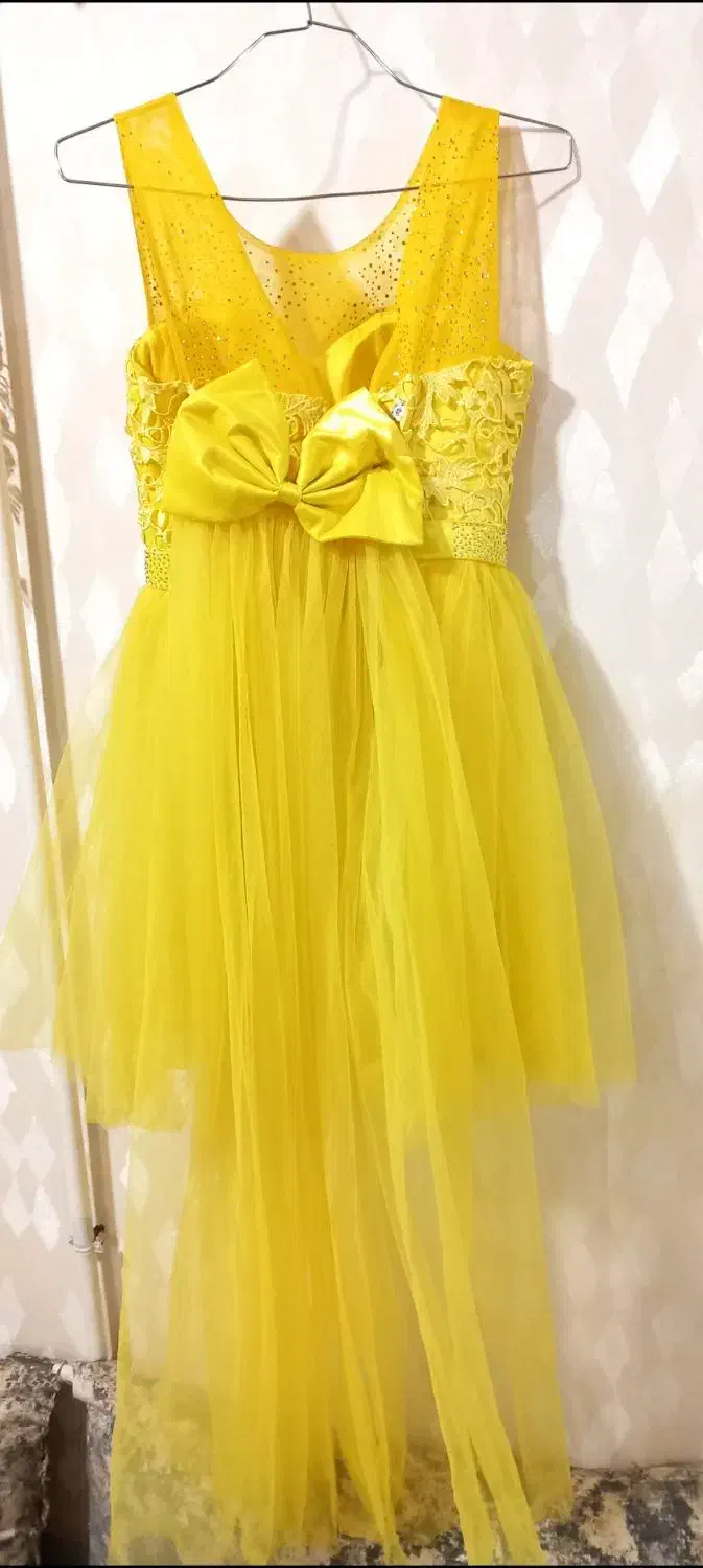 لباس مجلسی|لباس|دورود, |دیوار