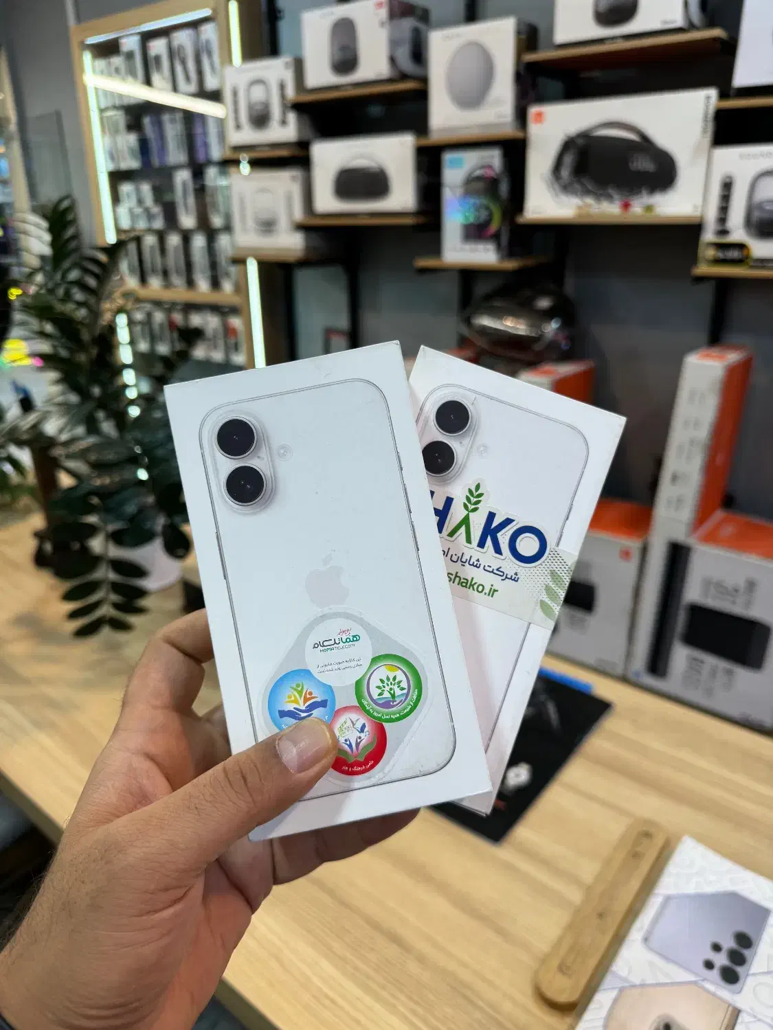 آیفون 16 iPhone حافظه 128نات+ گارانتی|موبایل|کرج, عظیمیه|دیوار