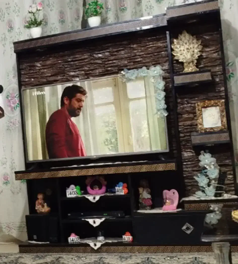 زیر تلویزیونی|میز تلویزیون|بروجرد, |دیوار