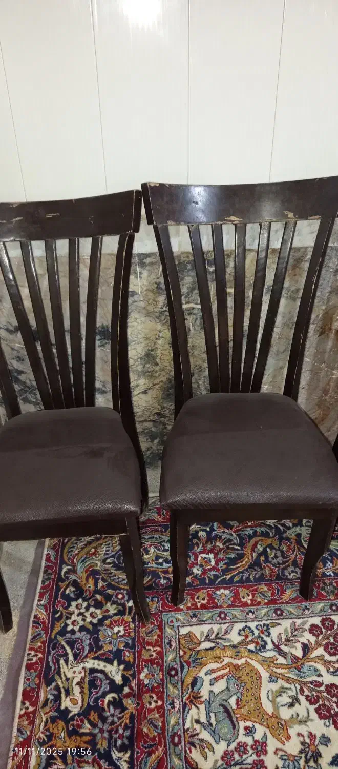 دوتا صندلی چوبی فروشی|صندلی و نیمکت|تربت جام, کلالی|دیوار