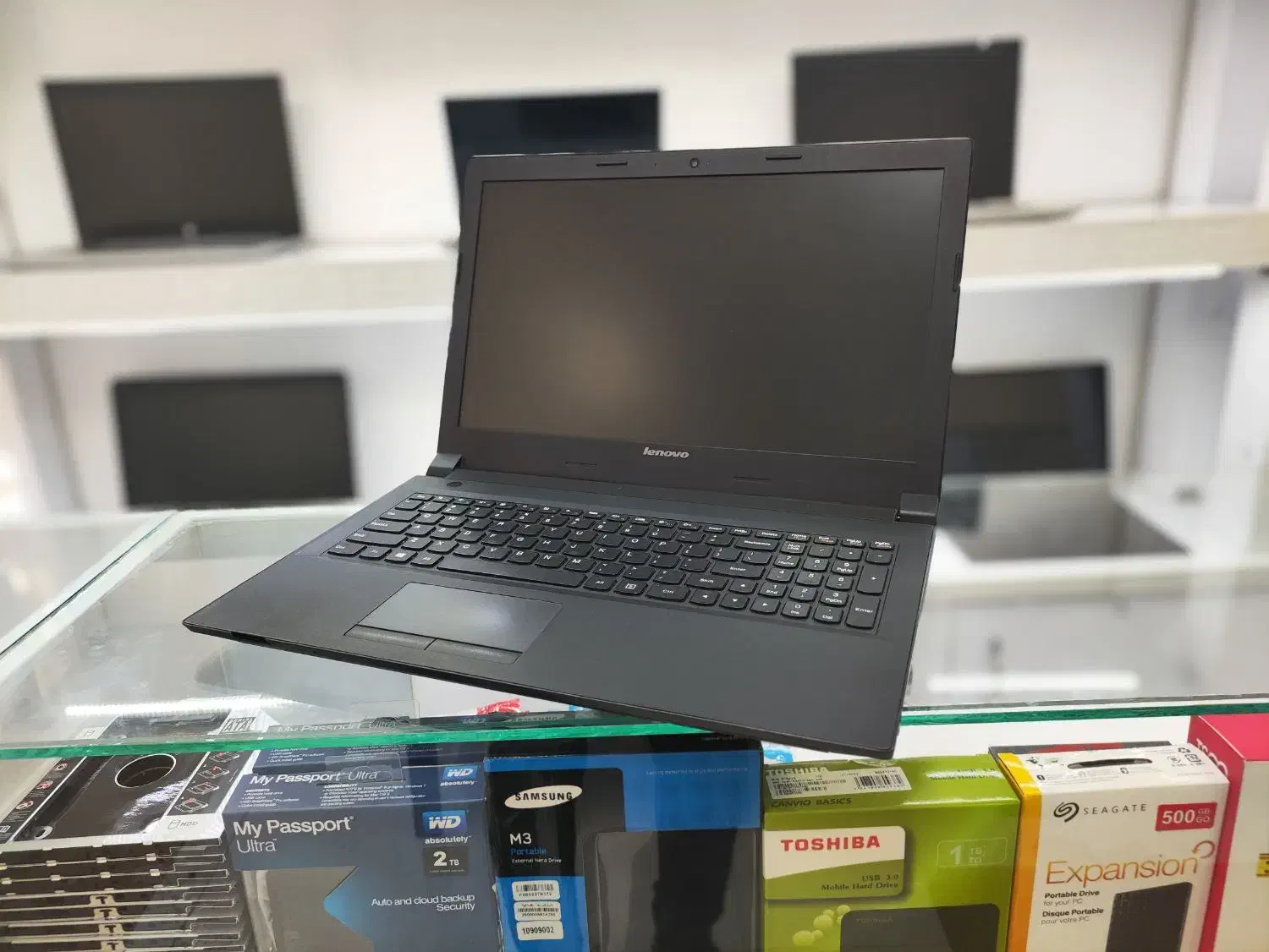 Lenovo amd/ram4/ssd256 نسل پنجم|رایانه همراه|نیشابور, شهرک فرهنگیان|دیوار