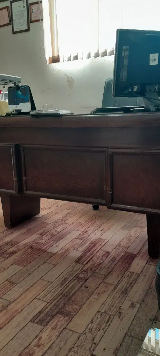 منشی|استخدام خدمات فروشگاه و رستوران|بجنورد, |دیوار