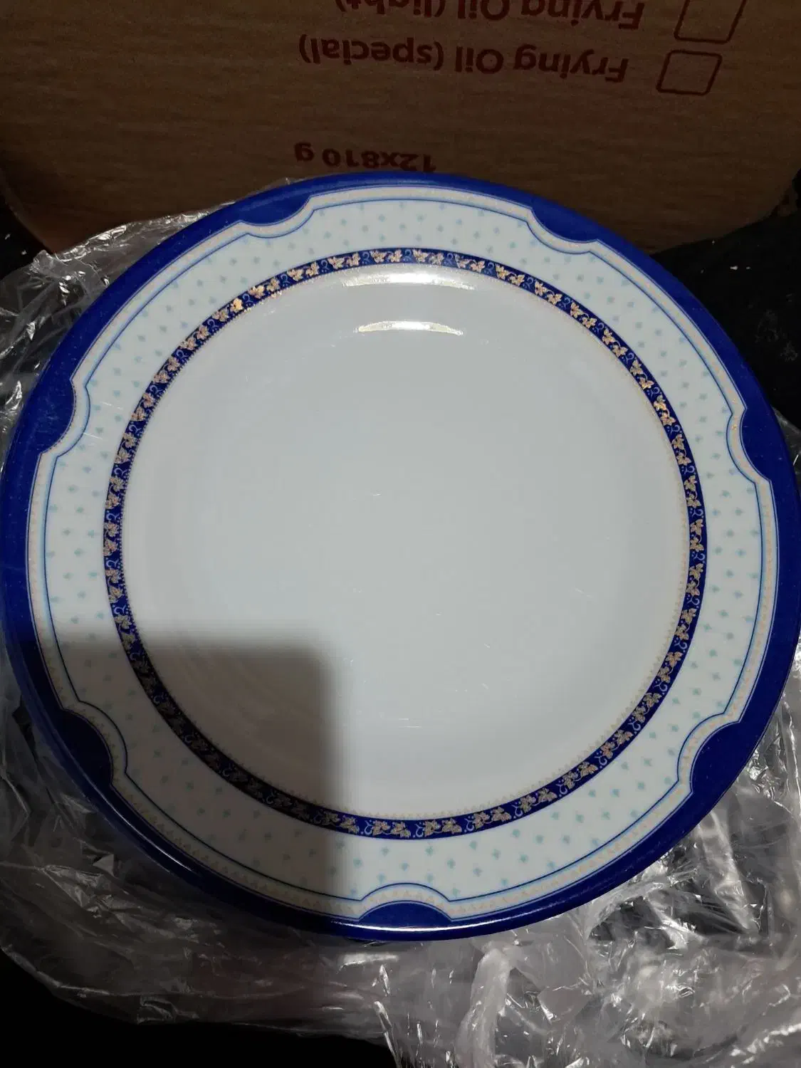 بشقاب ملامین|ظروف سرو و پذیرایی|فلاورجان, |دیوار