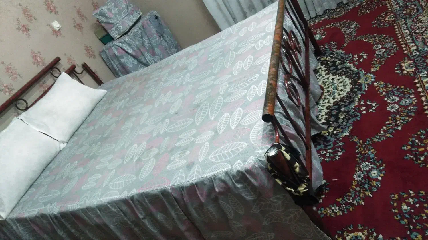 تخت دو نفره|تخت و سرویس خواب|سمنان, |دیوار