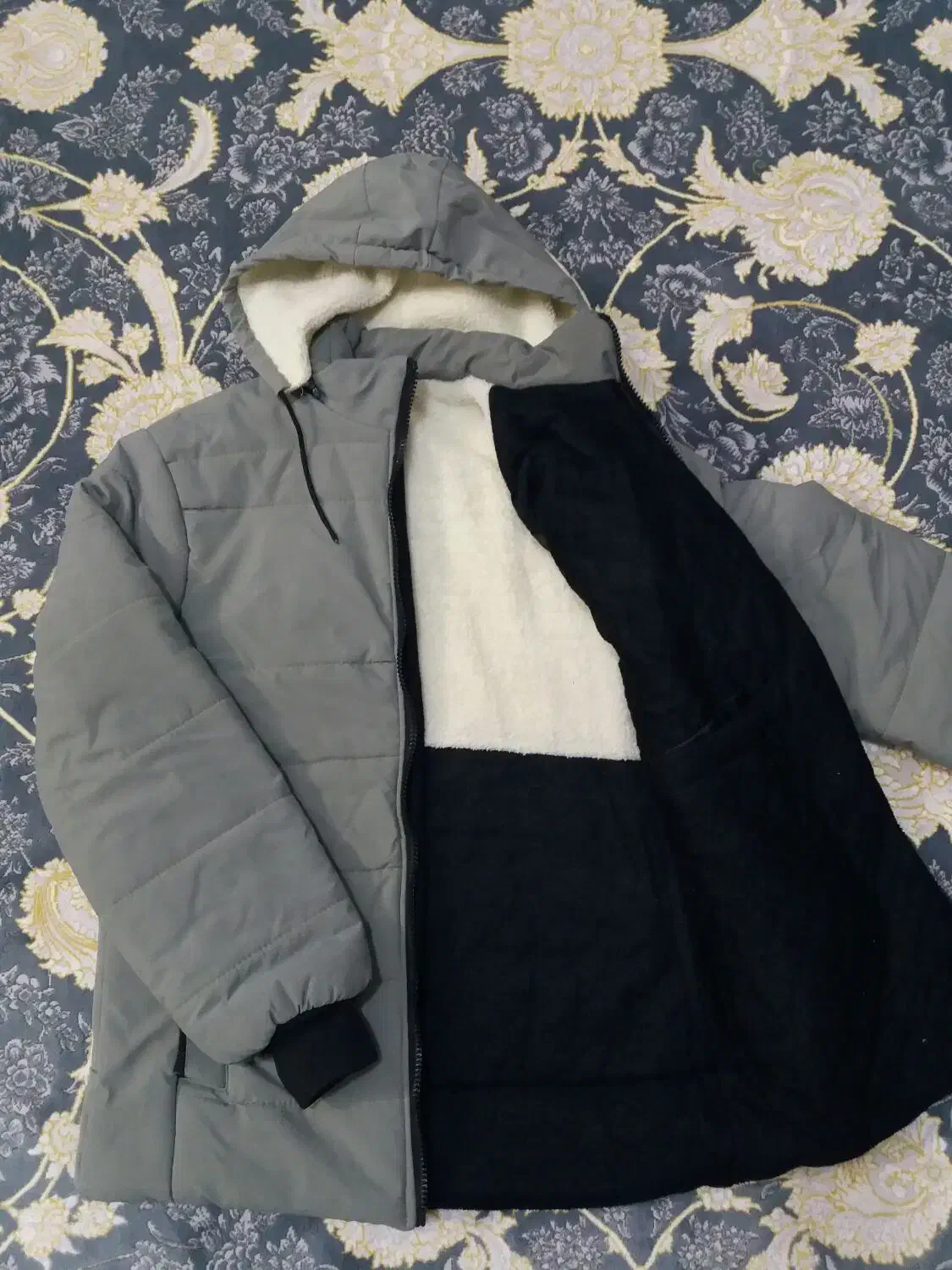 ۲عدد کاپشن پسرانه|لباس|سنندج, |دیوار