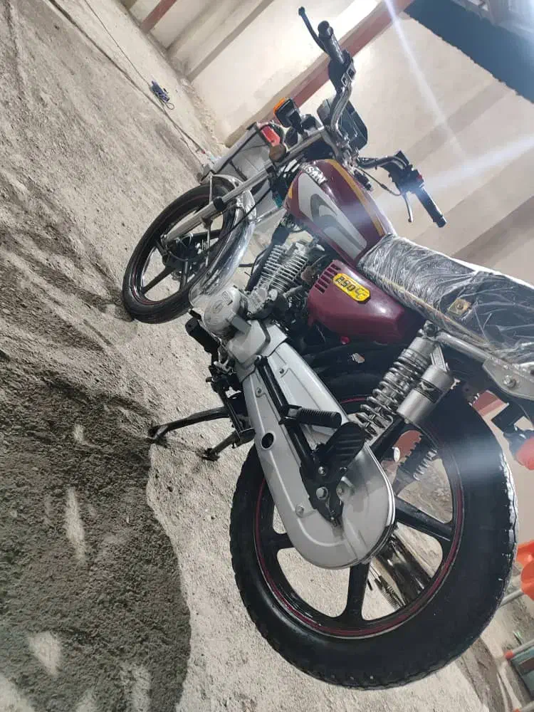 موتور احسان 200 مدل 1402|موتورسیکلت|شیراز, سهلآباد|دیوار