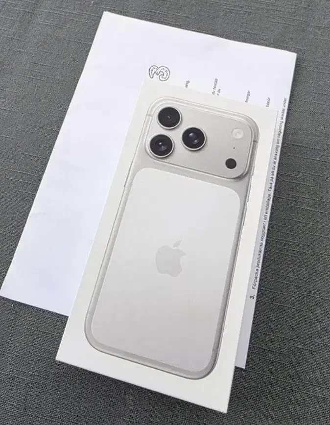 آیفون 17 پرومکس سیلور 512 گیگابایت ZA/A رجیستر شده|موبایل|تهران, تجریش|دیوار