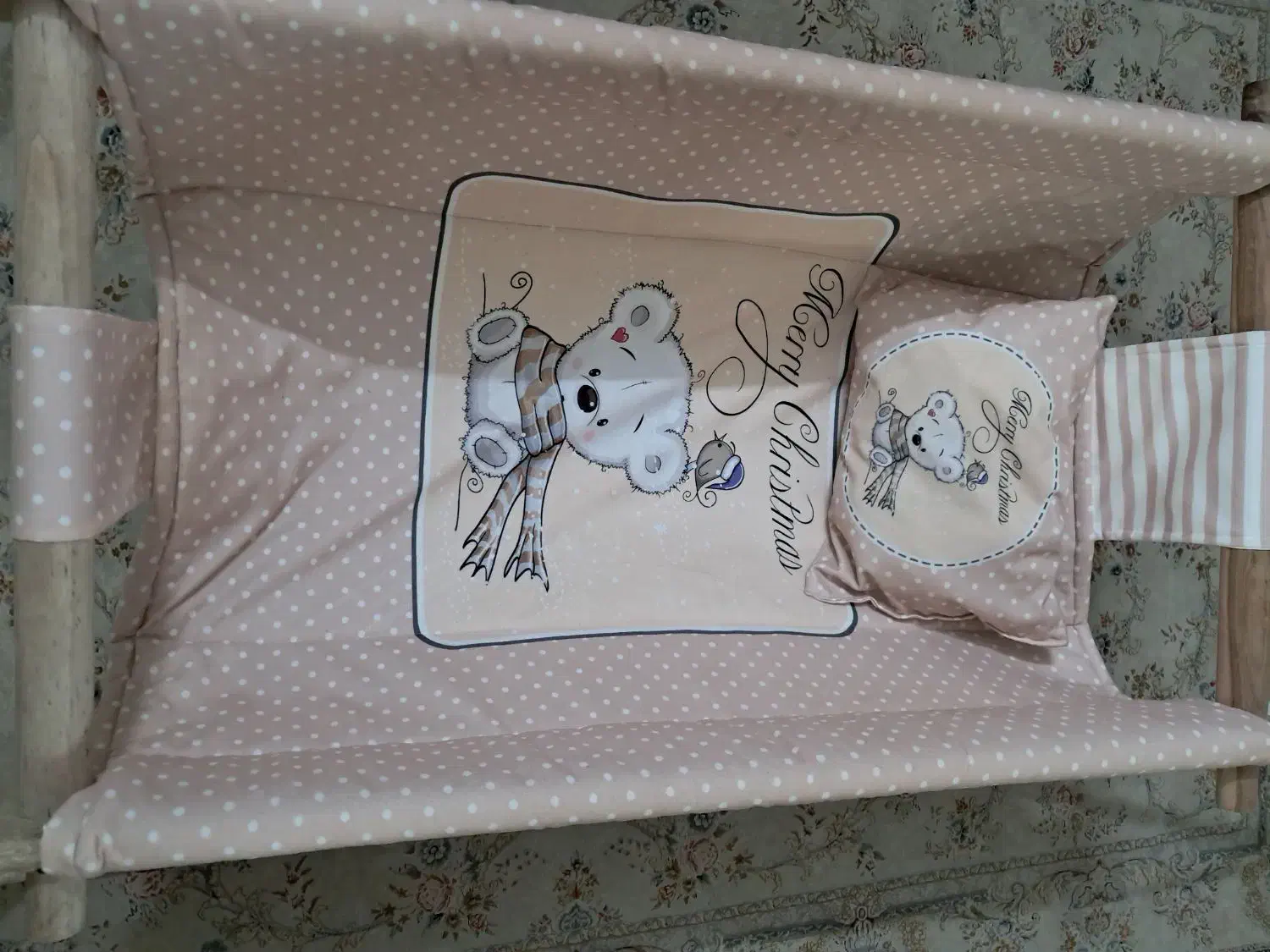 گهواره ننو|تخت و صندلی بچه|نیشابور, شهرک ولیعصر|دیوار