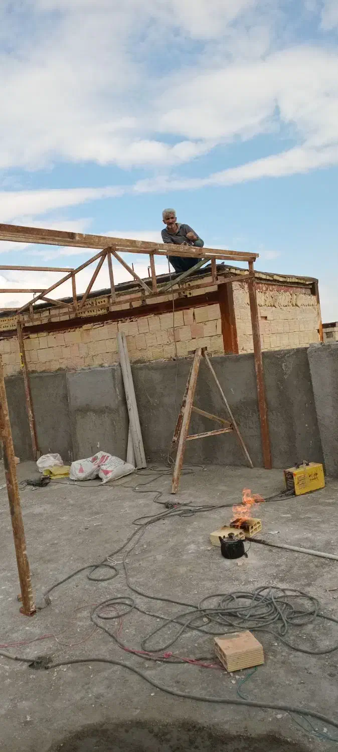 جوشکار سیار سقف سبک تیرچه اکاسیف و نرده ودرب پنجره|خدمات پیشه و مهارت|مشهد, حضرت حجت|دیوار