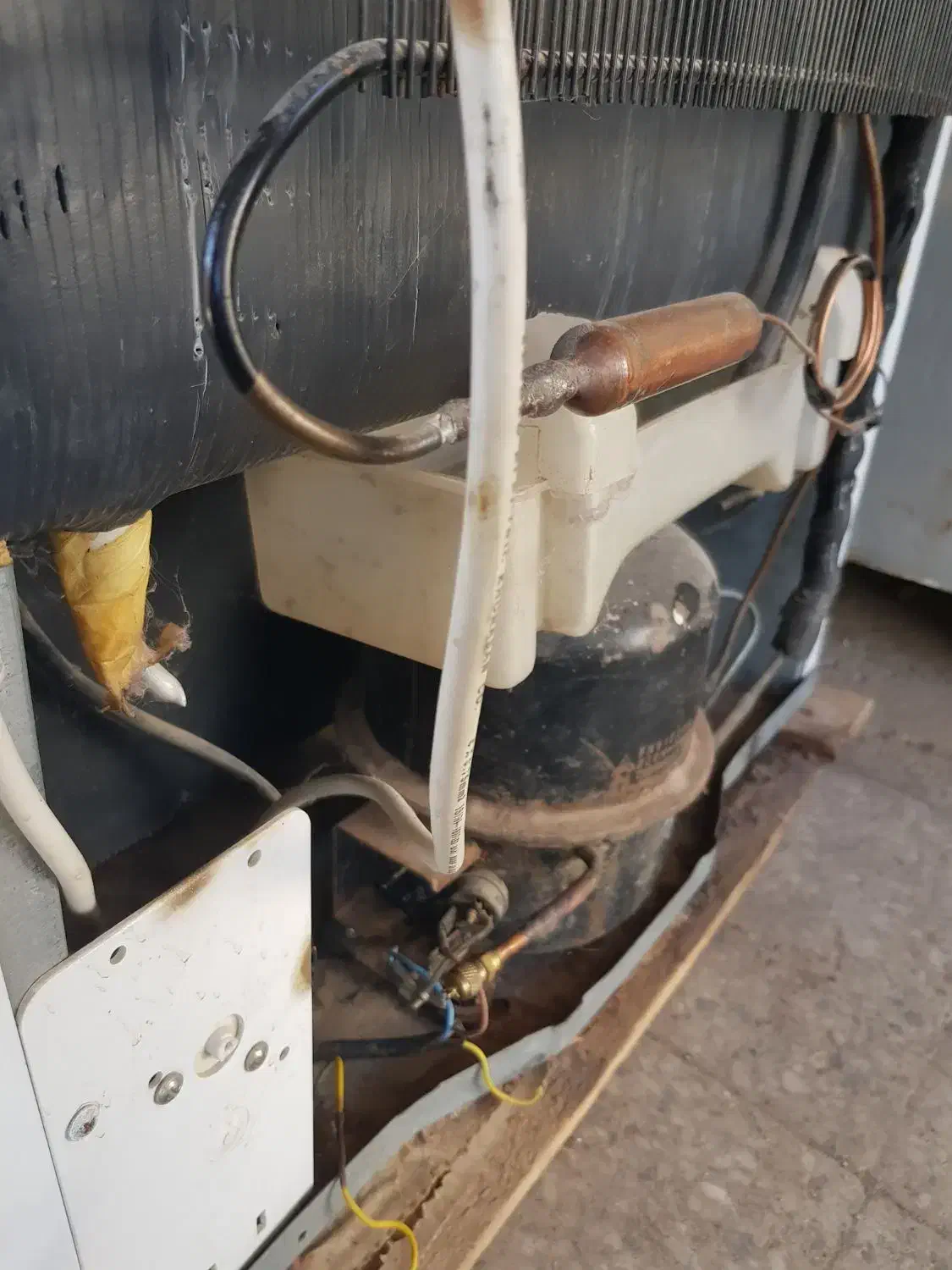 تهویه کولرسازی و یخچال فریزر غیره|خدمات پیشه و مهارت|آبادان, |دیوار