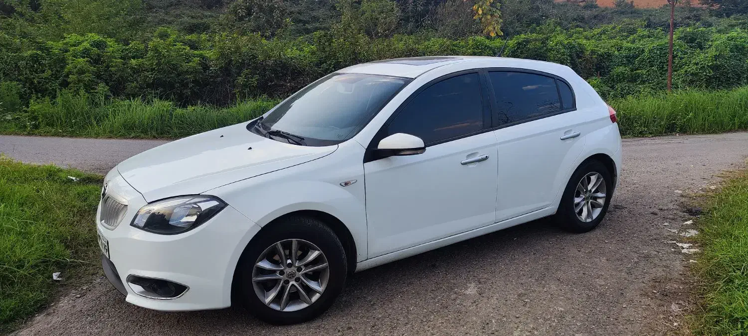 برلیانس هاچ بک ۳۲۰ موتور بزرگ مدل ۹۷|خودرو سواری و وانت|لاهیجان, حاجی آباد|دیوار