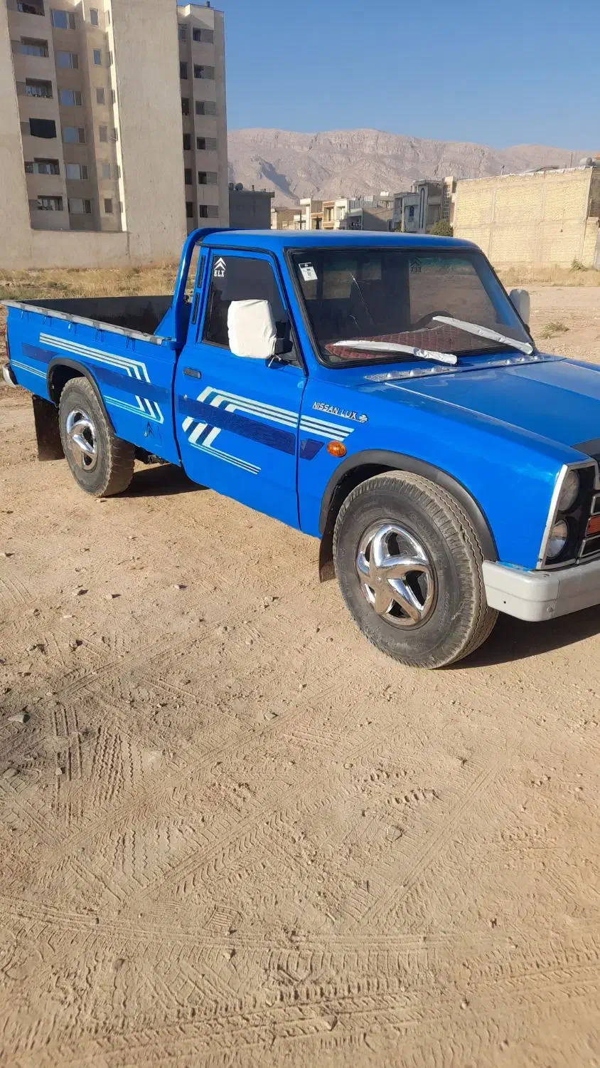 وانت نیسان زامیاد|خودرو سواری و وانت|شیراز, شهرک فرزانگان|دیوار