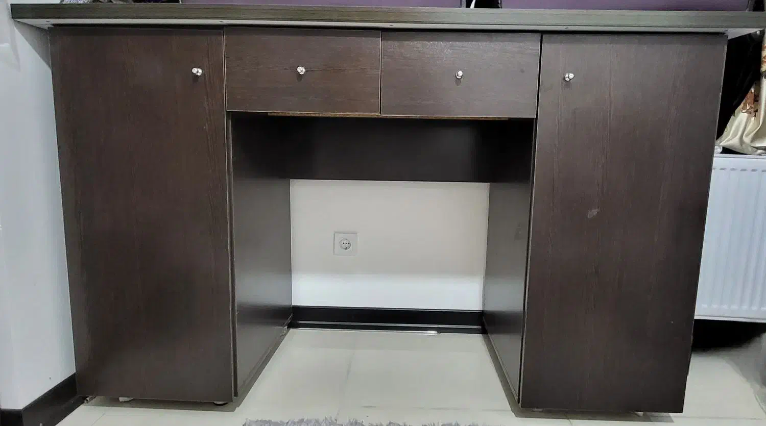 میز|مبلمان اداری|جویبار, |دیوار