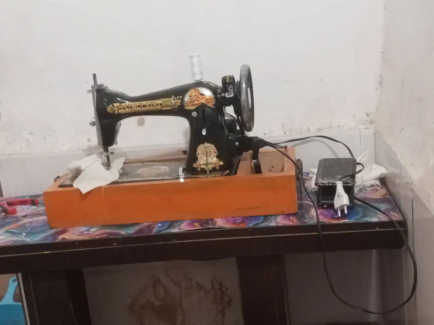 چرخ خیاطی خانگی برقی|چرخ خیاطی و ریسندگی|میبد, |دیوار