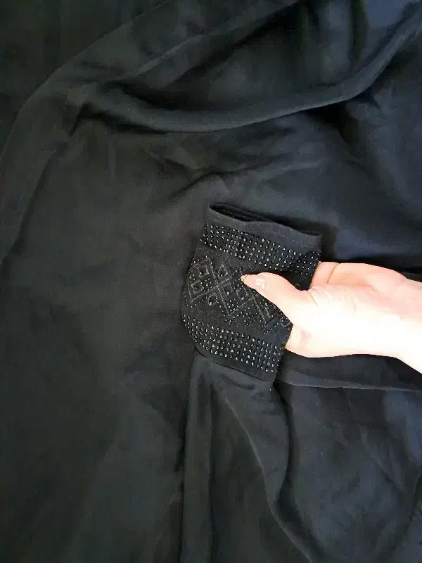 چادر زنانه|لباس|فیروزآباد (فارس), |دیوار