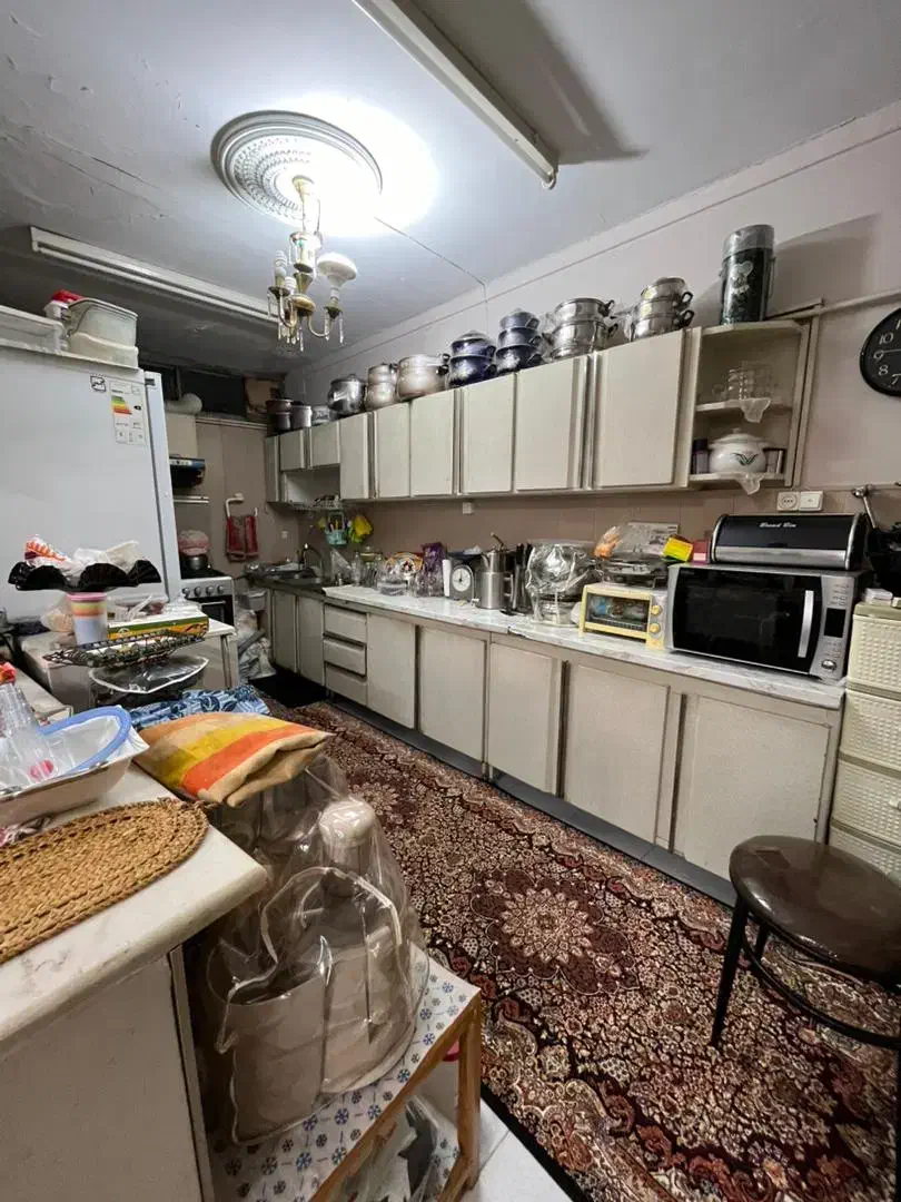 فروش اپارتمان سندار تک واحدی سه خوابه سبزمیدان|فروش آپارتمان|رشت, چله خانه|دیوار