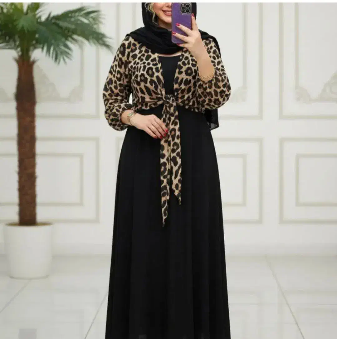 پیراهن دو تیکه|لباس|میانه, |دیوار