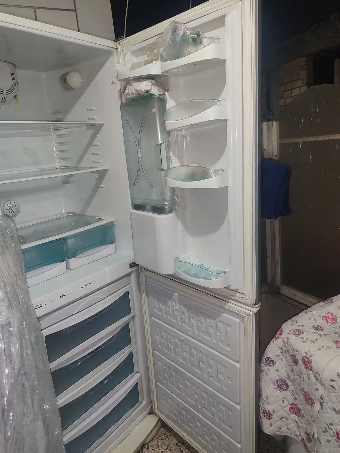 یخچال|یخچال و فریزر|خمینی‌شهر, |دیوار