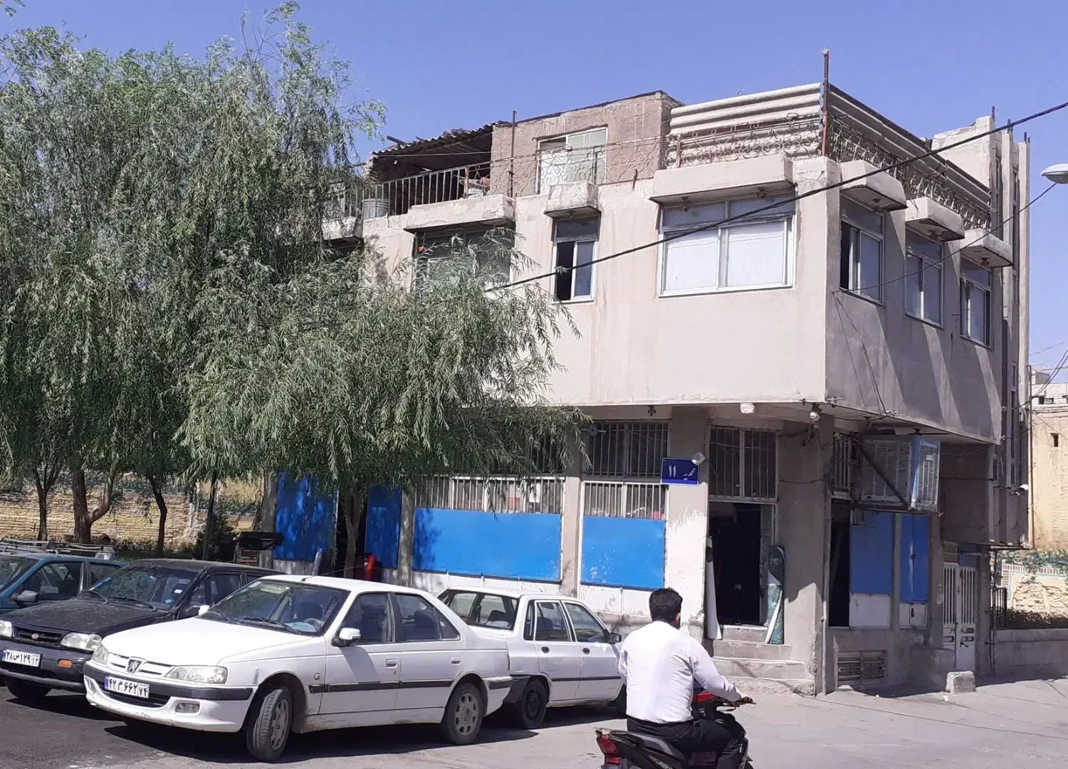 ملک تجاری مسکونی نزدیک حرم|فروش خانه و ویلا|مشهد, عیدگاه|دیوار