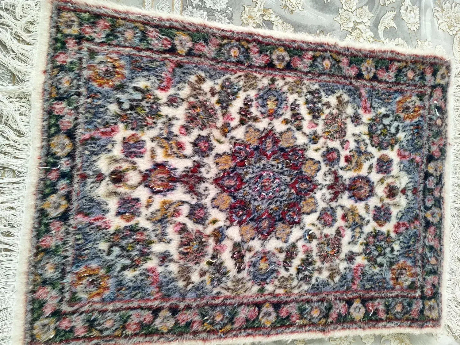 قالیچه دستباف|فرش|بیرجند, |دیوار