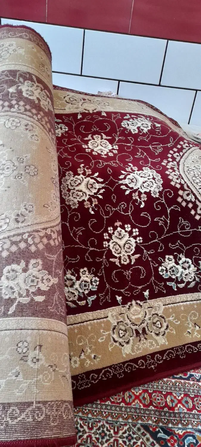 فرش راهرویی کاملا سالم ۵متر در ۱مترو خورده ای|فرش|ایذه, |دیوار