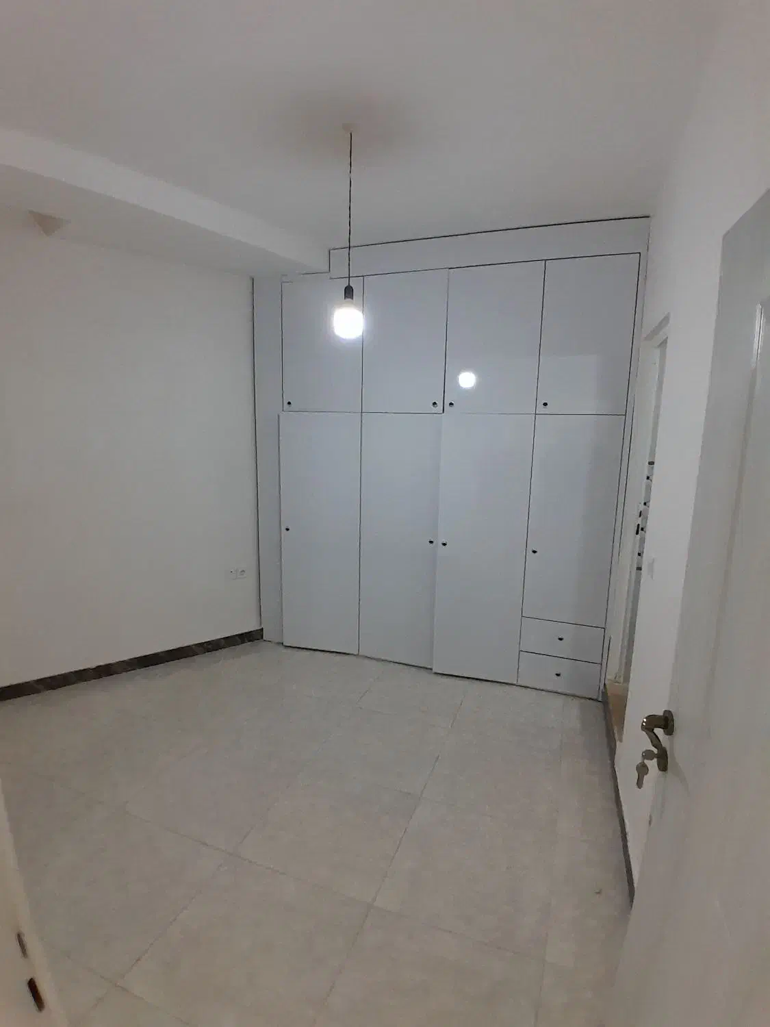 آپارتمان ۷۸متری نوساز با مبلغ کم صاحبخانه شوید|فروش آپارتمان|لاهیجان, کوی استادان|دیوار